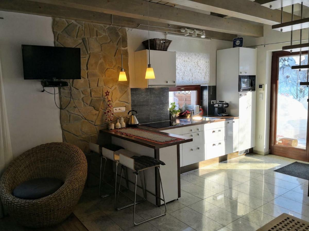 Apartmany Janosikove Diery Терхова Экстерьер фото